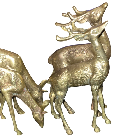 Vintage Mid-Century Modern Solid Brass Sleigh & Four Reindeer Christmas Decor - Picture 4 of 8